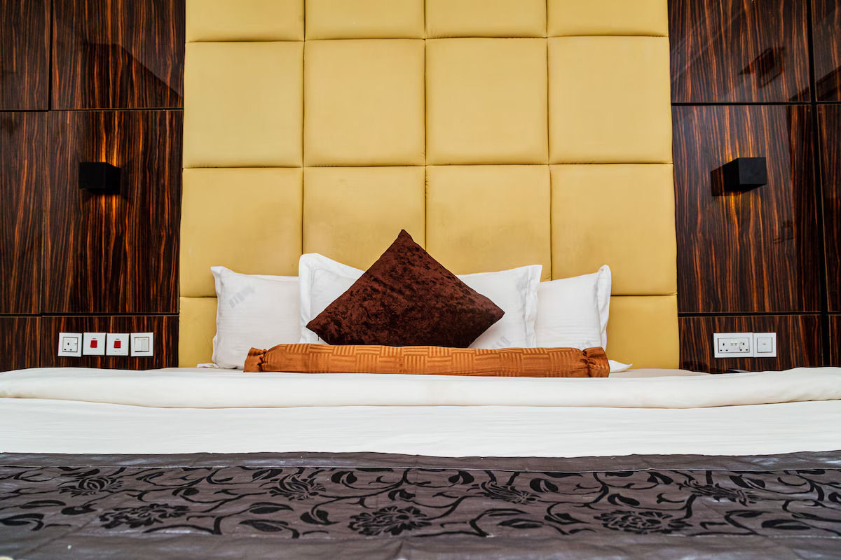 /web/uploads/116/The Pennsylvania Avenue Hotel/room-photos/Superior Deluxe/9ab12db3.jpg